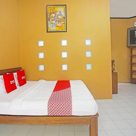 Oyo 90229 Fidel Caestro Homestay Kotadalem Kültér fotó
