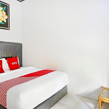 Oyo 90229 Fidel Caestro Homestay Kotadalem Kültér fotó
